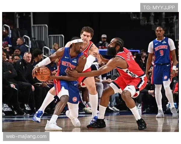 快船防守强度提升制造末节逆转 攻防转换节奏掌控比赛