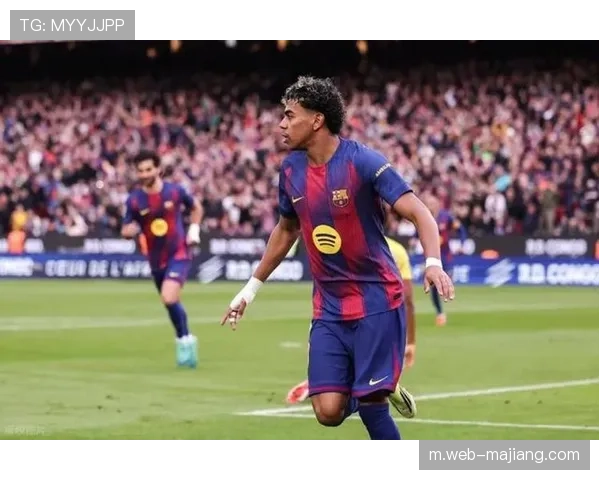 亚马尔戴帽创最年轻纪录 巴萨新核崛起缓解伤病危机